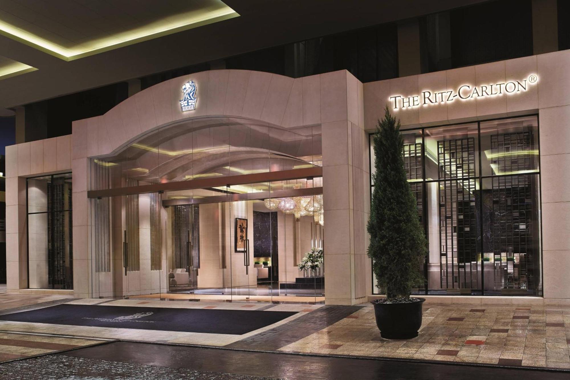 The Portman Ritz-Carlton Шанхай Экстерьер фото